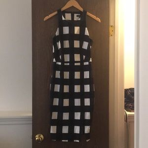 Black and white banana republic dress